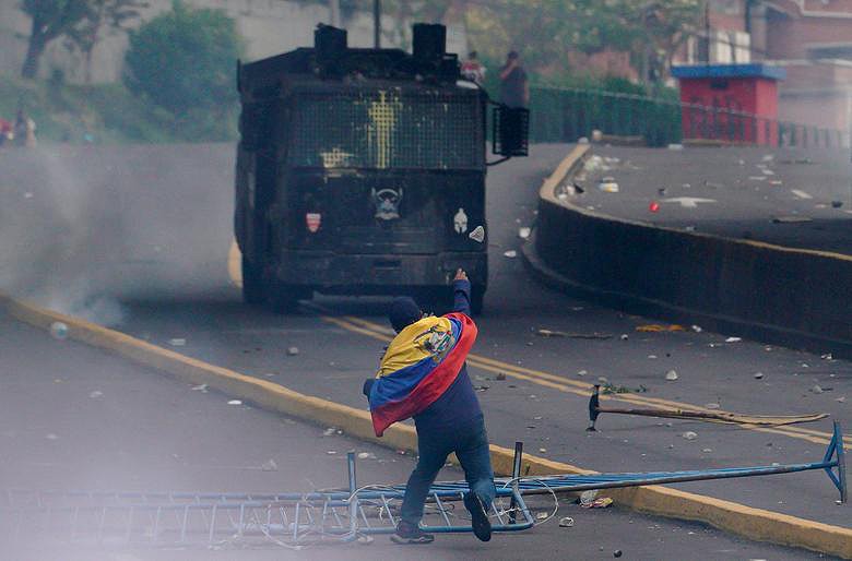 Santiago Arcos - Reuters.jpg